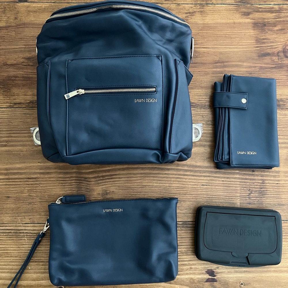Fawn Design Navy Set